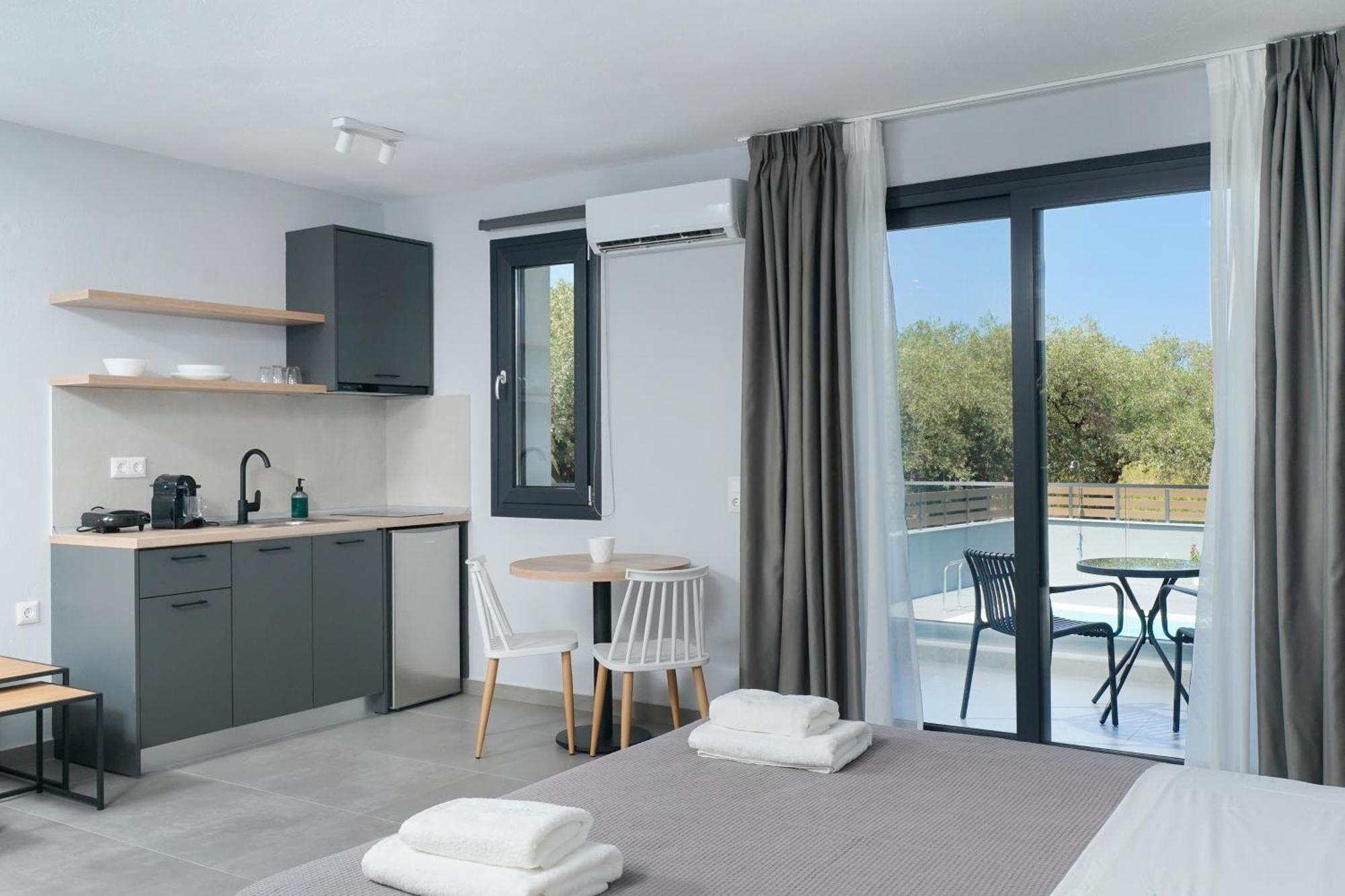 Olive Roots Otel Skala Rachoni  Dış mekan fotoğraf